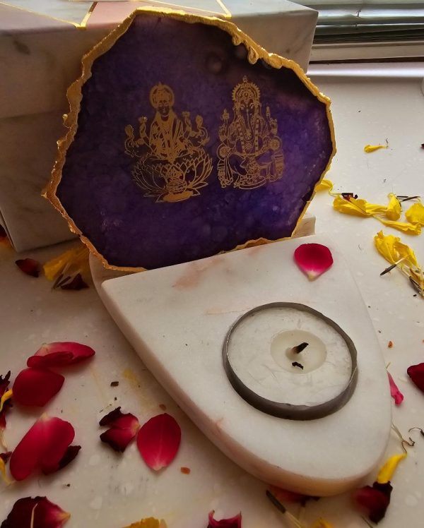 Purple Laxmi Ganesha Agate with Marble Base Tea Light | 4 x 4.5 x 4 inches Supply