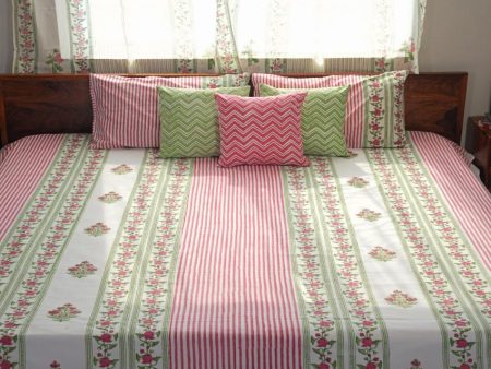 Artisan s Dream Printed Cotton Bedsheet with 2 Pillow Covers For Discount