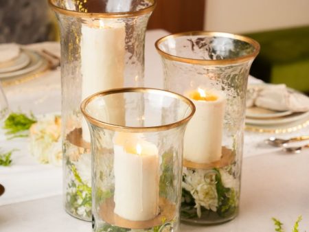 Magnifique Elegant Glass Candle Holder For Sale