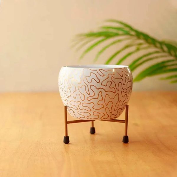 The Porto White & Gold Metal Elegance Pot With Stand Discount