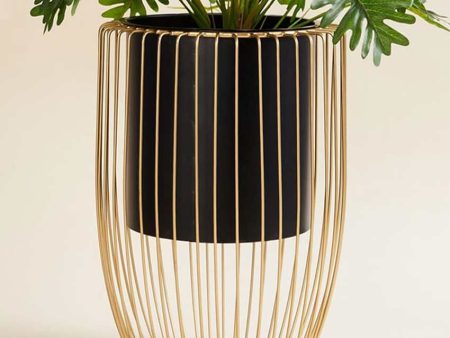 Versatile Metal Stand With Planter Pot Without Plant | 11 x 22 inches Online Hot Sale